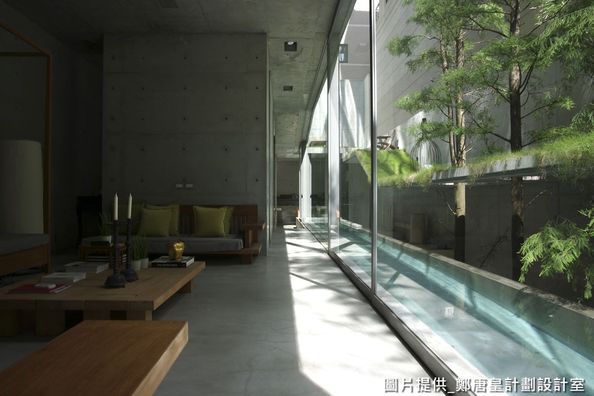 鄭唐皇設計師打造的自地自建私人美術館,符合當代美感,又具有藝術氣息。 鄭唐皇設計師打造的自地自建私人美術館,符合當代美感,又具有藝術氣息。